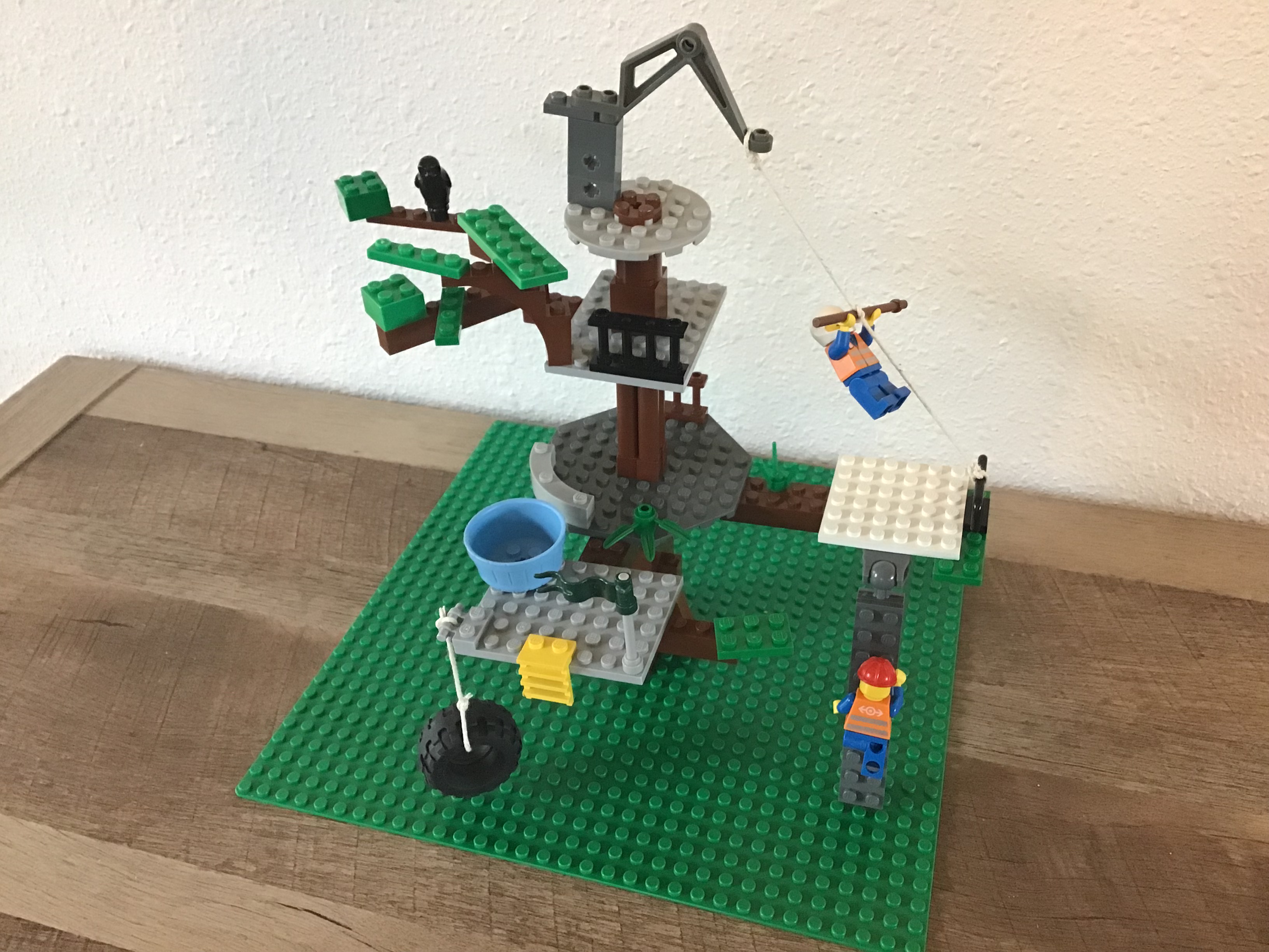 Lego Tree Fort 1